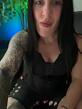 Snapshot of goddess-harper chatting on 07.07.26 goddess-harper online show from 07.07.26