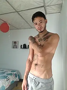 Niick01  online show from 11.12.25