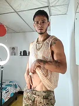 Niick01  online show from 11.13.25