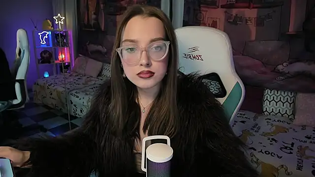 kaisajenner online show from 02.19.25