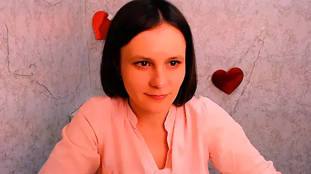 Snapshot of ValeriaHeart_ chatting on 02.14.25 ValeriaHeart online show from 02.14.25