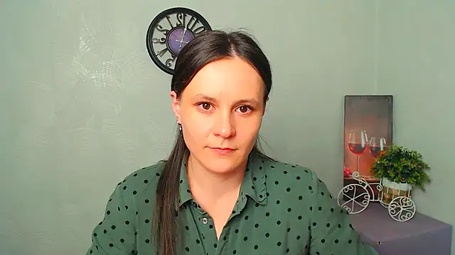 Snapshot of ValeriaHeart_ chatting on 02.20.25 ValeriaHeart online show from 02.20.25