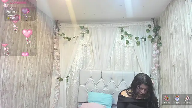 Snapshot of Rachel_new20 chatting on 11.19.25 Rachel new20 online show from 11.19.25