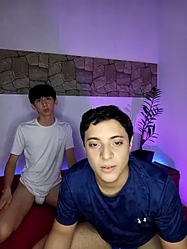 Snapshot of jacob_and_sam chatting on 02.18.25 jacob and sam online show from 02.18.25