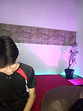 Snapshot of jacob_and_sam chatting on 02.22.25 jacob and sam online show from 02.22.25