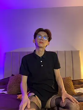 Snapshot of jacob_and_sam chatting on 11.14.25 jacob and sam online show from 11.14.25