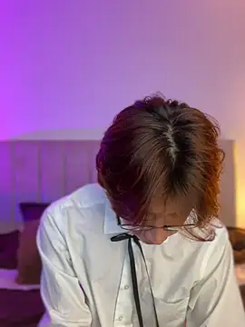 Snapshot of jacob_and_sam chatting on 11.16.25 jacob and sam online show from 11.16.25