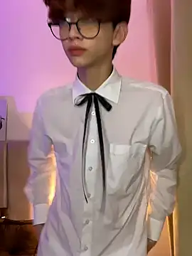 Snapshot of jacob_and_sam chatting on 11.24.25 jacob and sam online show from 11.24.25