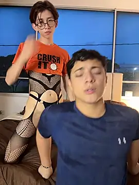 Snapshot of jacob_and_sam chatting on 02.06.26 jacob and sam online show from 02.06.26