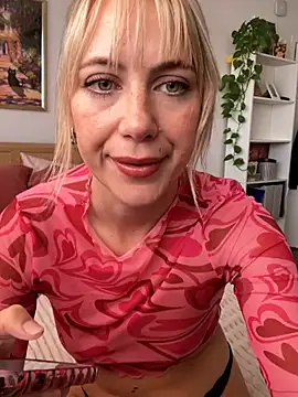 rileylovesyou online show from 02.27.25