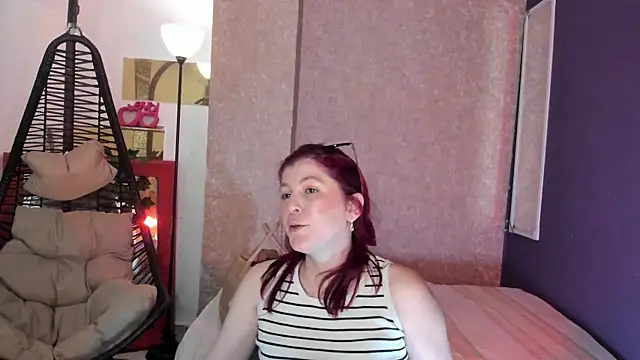 Snapshot of FelicitaSweet chatting on 03.22.25 FelicitaSweet online show from 03.22.25