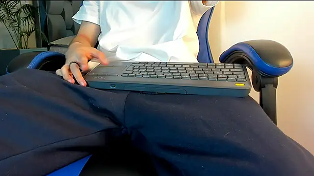 roan birkin online show from 11.21.25