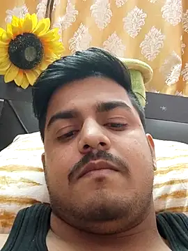 Snapshot of sethgamble000777 chatting on 02.14.25 sethgamble000777 online show from 02.14.25