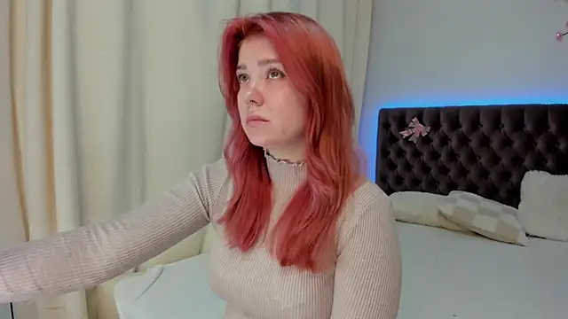 Ella Mayers online show from 10.02.25