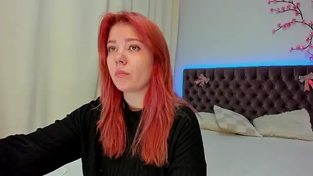 Ella Mayers online show from 10.05.25