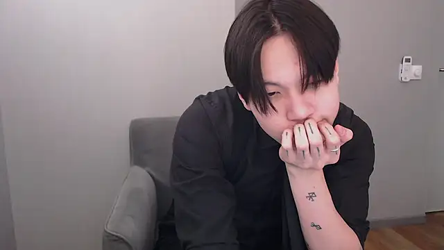 Snapshot of just_gay_ chatting on 02.21.25 just gay  online show from 02.21.25