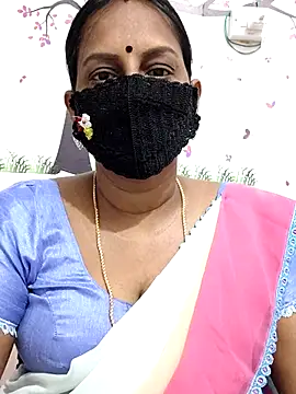 Snapshot of Tamil_Meera12 chatting on 04.26.26 Tamil Meera12 online show from 04.26.26