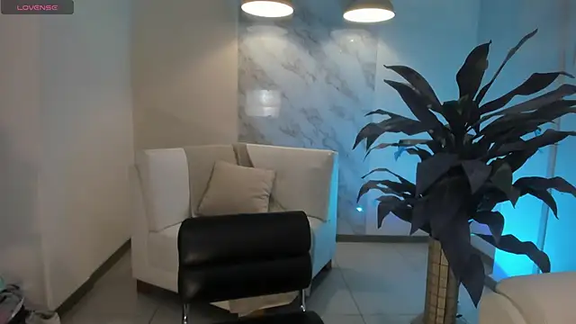 BeccaBaxter online show from 09.19.25