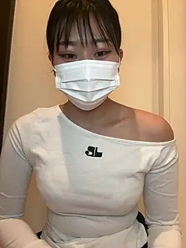 Rara  oo online show from 02.18.25