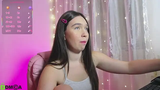 Arianahot777 online show from 10.28.25