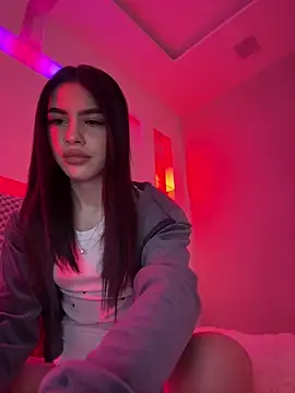 Snapshot of _BbFreya chatting on 02.06.25 BbFreya online show from 02.06.25