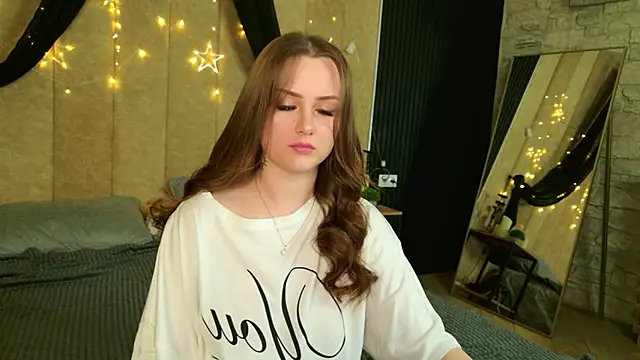 Snapshot of Kendra_Parlow chatting on 05.05.26 Kendra Parlow online show from 05.05.26