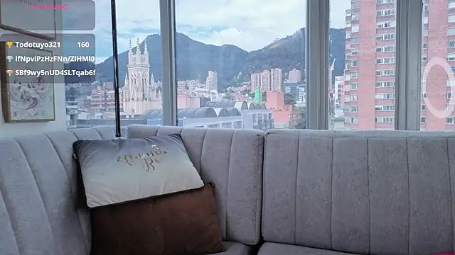 Daphne chers online show from 04.07.26