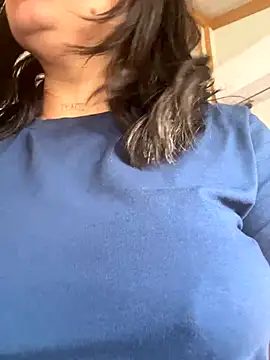 laarti online show from 10.05.25