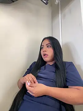 lamaravilla 08 online show from 03.18.26