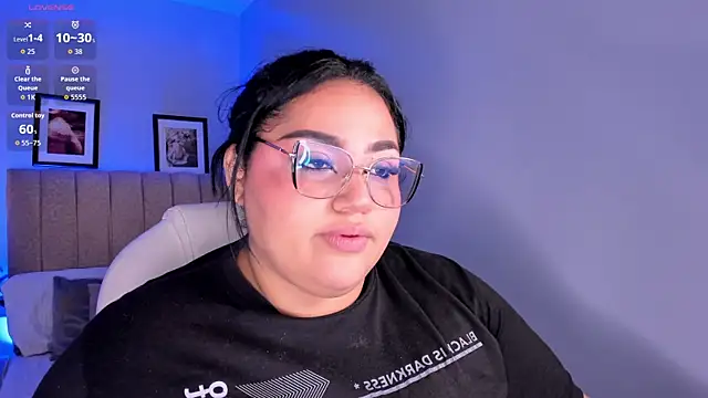 Snapshot of _michel_bbw chatting on 02.24.26 michel bbw online show from 02.24.26