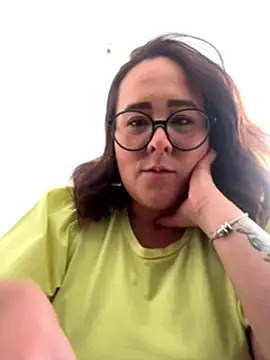 Snapshot of SweetRomina chatting on 02.26.26 SweetRomina online show from 02.26.26