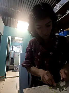 Ariell Kieran online show from 12.16.25