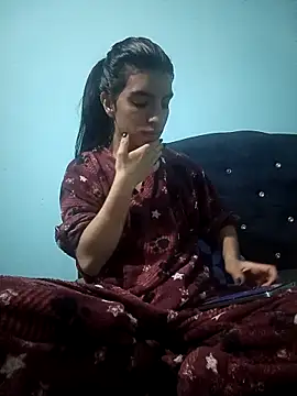 Snapshot of Ariell_Kieran chatting on 02.12.26 Ariell Kieran online show from 02.12.26