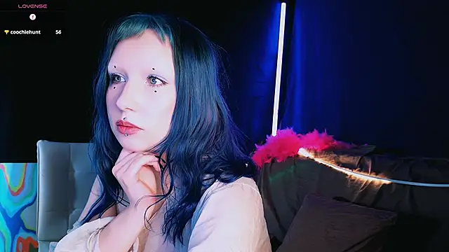 Snapshot of Bibi_Iva chatting on 03.17.25 Bibi Iva online show from 03.17.25