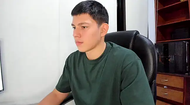 JamesCr  online show from 03.01.25