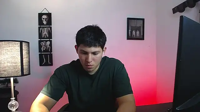 JamesCr  online show from 10.22.25