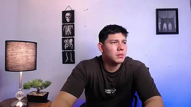 JamesCr  online show from 11.09.25