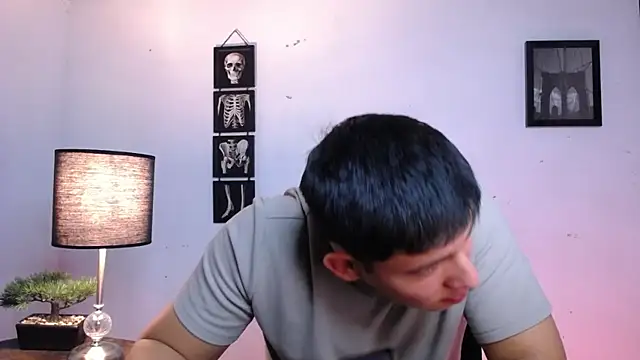 JamesCr  online show from 11.10.25