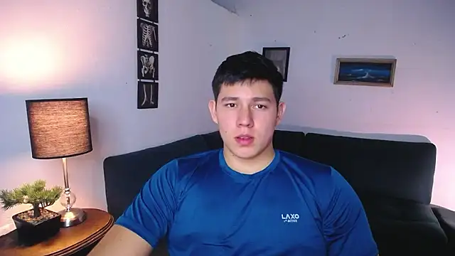 JamesCr  online show from 02.04.26