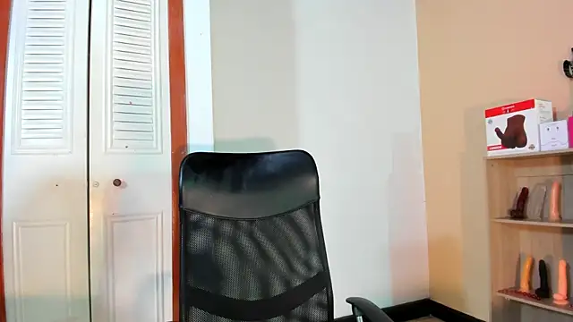 Violetta 0 online show from 02.20.26