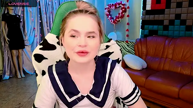 GoodJessi online show from 02.15.25