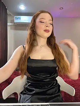 JessRoal online show from 02.16.25