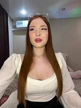 JessRoal online show from 02.28.25