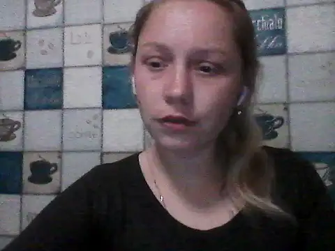 Snapshot of Anna_wey chatting on 04.28.26 Anna wey online show from 04.28.26