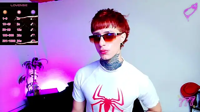 Snapshot of 7_Saturno_7 chatting on 06.19.26 7 Saturno 7 online show from 06.19.26