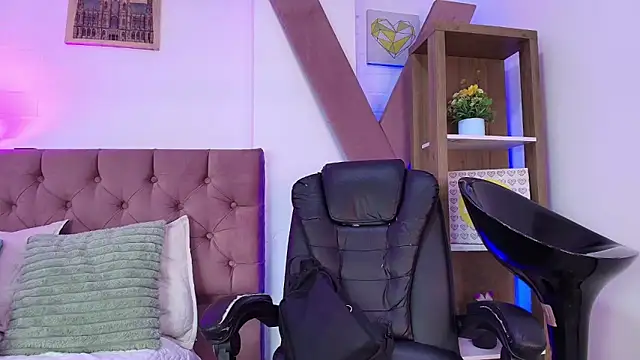 PepperTwink online show from 02.05.26