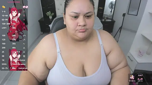 Aaliyah11 online show from 01.11.26