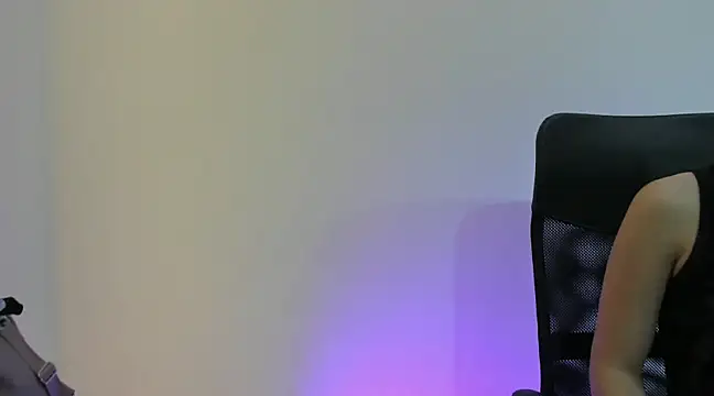 LilibetAndStrong online show from 03.21.25