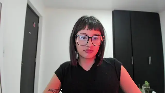 ggor4w33 online show from 10.07.25