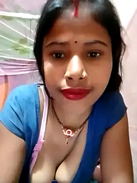 Snapshot of Miss_triha chatting on 03.16.25 Miss triha online show from 03.16.25